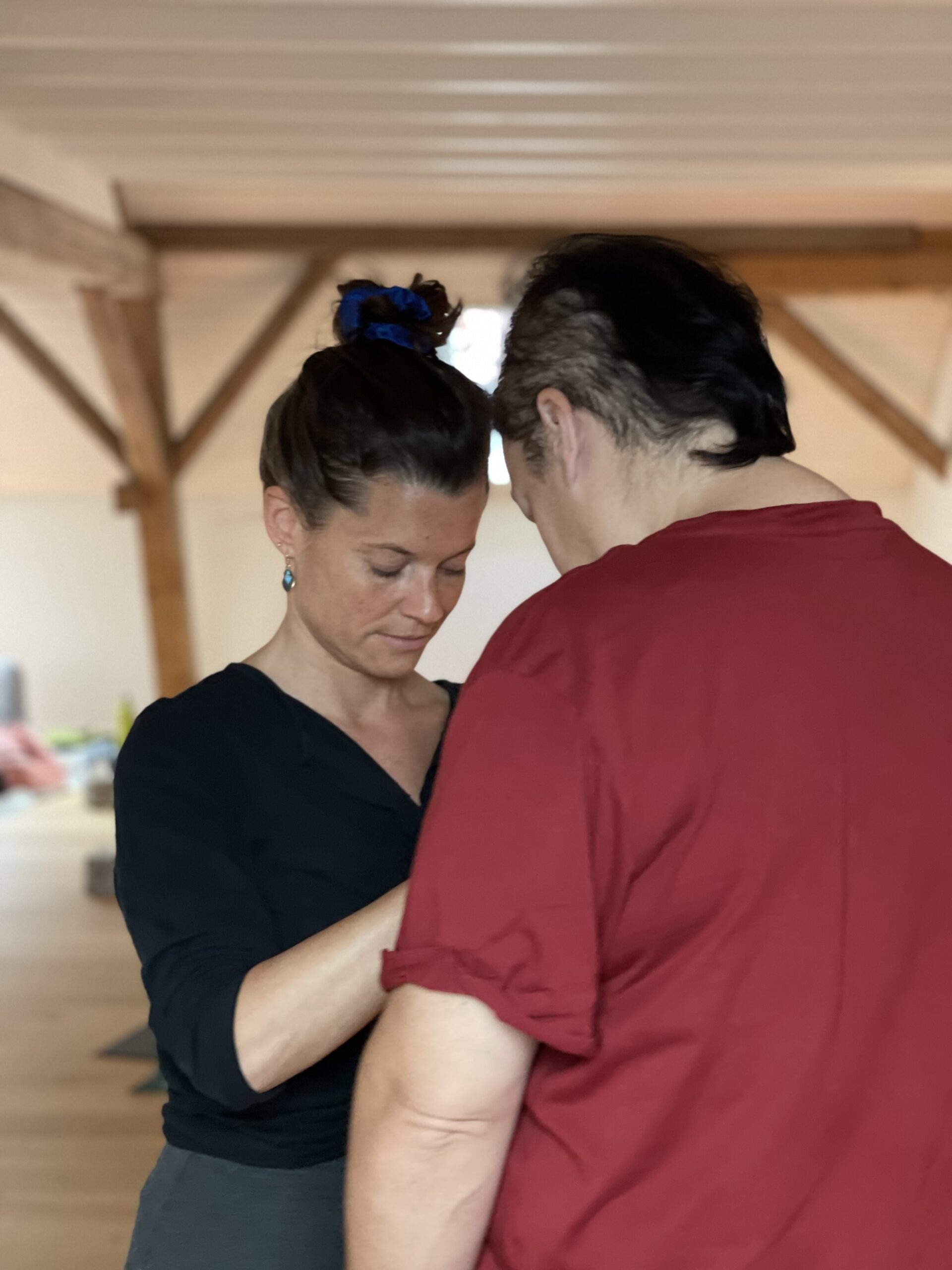 Ganzheitliche Begleitung mit Marlen Feusi – Embodiment, Breathwork und Schattenarbeit kombiniert